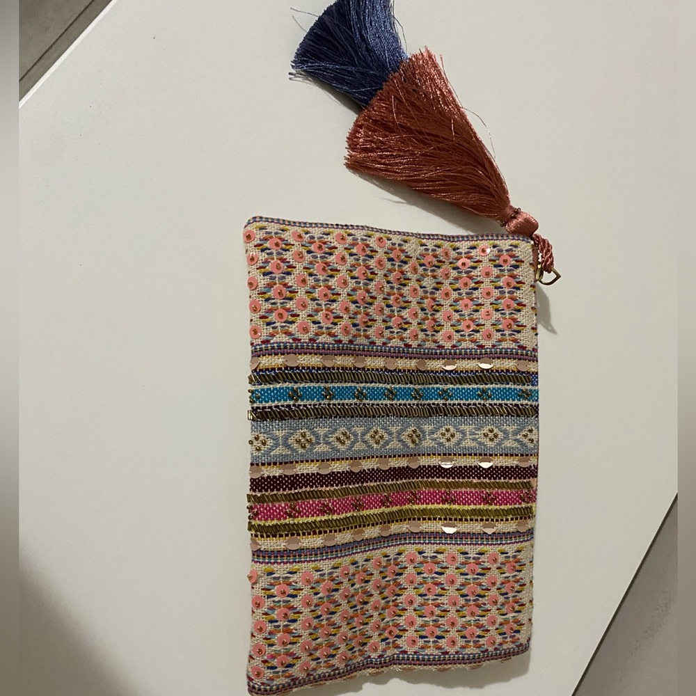 Embroidered bag